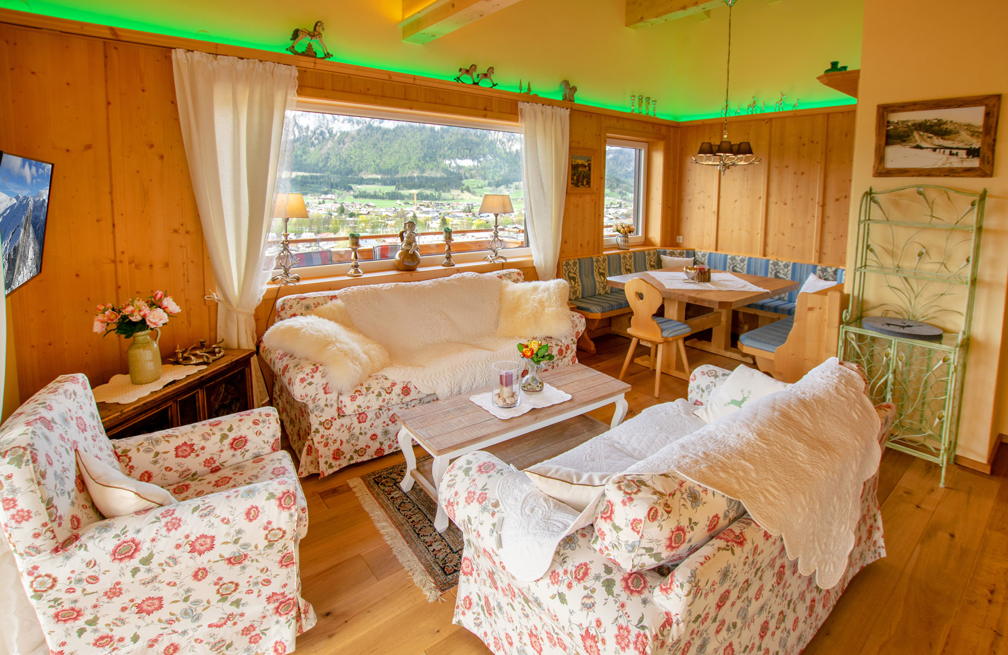 Luxus Penthouse Ferienwohnung mit Ausblick zum Wilder Kaiser 17